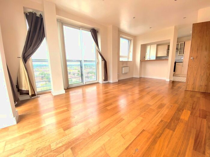 2 Bedroom Flat To Rent In - High Road, Chadwell Heath, Essex, RM6