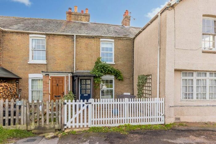 2 Bedroom Terraced House To Rent In Lymington Road, East End, Lymington, SO41