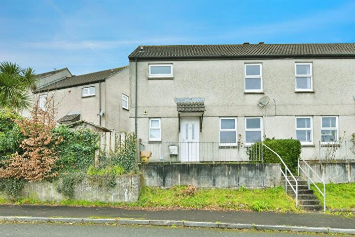 3 Bedroom Semi Detached House For Sale In Babis Farm Way, Saltash, PL12