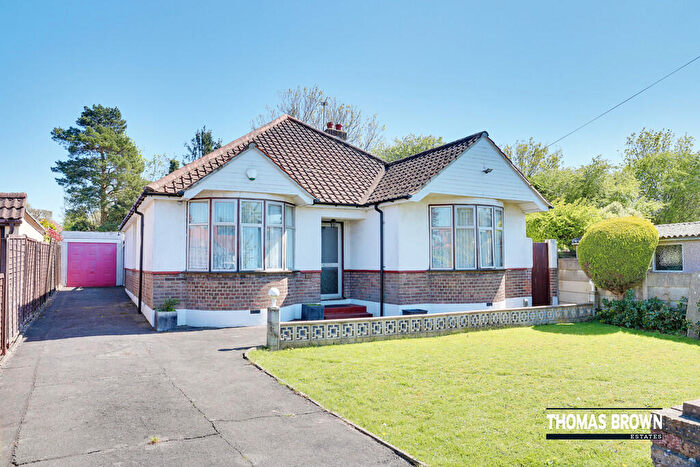 3 Bedroom Detached Bungalow For Sale In Haileybury Road, Orpington, BR6