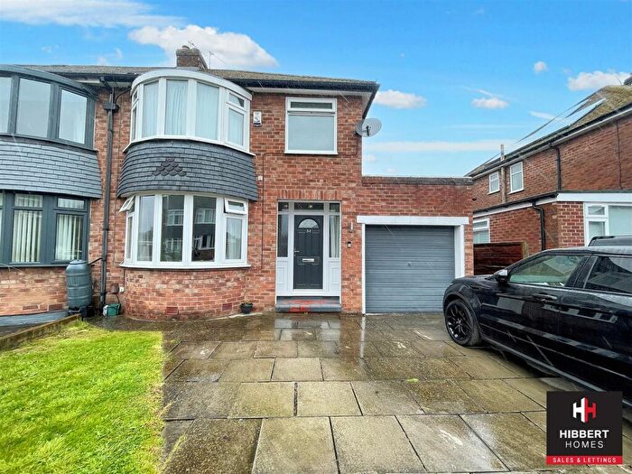3 Bedroom House To Rent In Windermere Road, Handforth, SK9