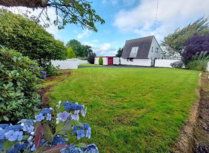 4 Bedroom Detached House For Sale In Glen Road, Strabane, BT82