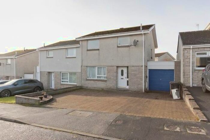 3 Bedroom Semi-Detached House To Rent In 4 Dubford Avenue, Bridge Of Don, Aberdeen AB23