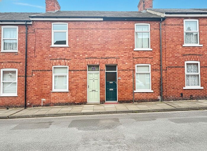 2 Bedroom Terraced House For Sale In Barlow Street, York, YO26