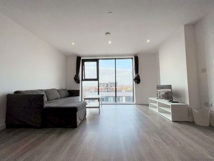 1 Bedroom Apartment To Rent In Woden Street, Manchester, Greater Manchester, M5