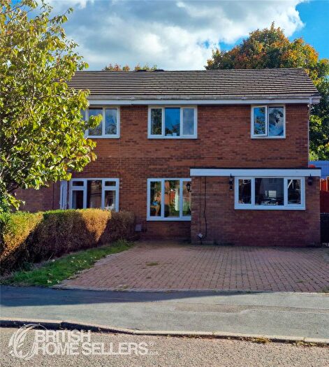 3 Bedroom Semi-detached House For Sale In Francis Road, Frodsham, Cheshire, WA6