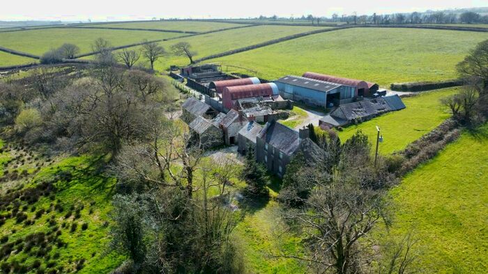 Property For Sale In Login, Whitland, SA34