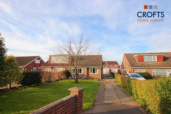 3 Bedroom Semi-Detached Bungalow For Sale In Station Road, Ulceby, DN39