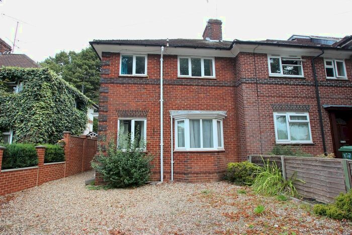 4 Bedroom Property To Rent In Morrell Avenue, Cowley, Oxford, OX4