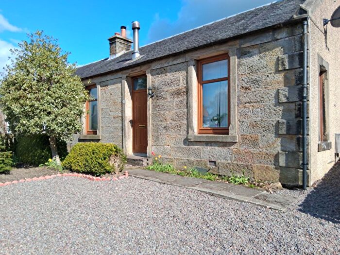 2 Bedroom Semi Detached House For Sale In Chapel Street, Carluke, ML8