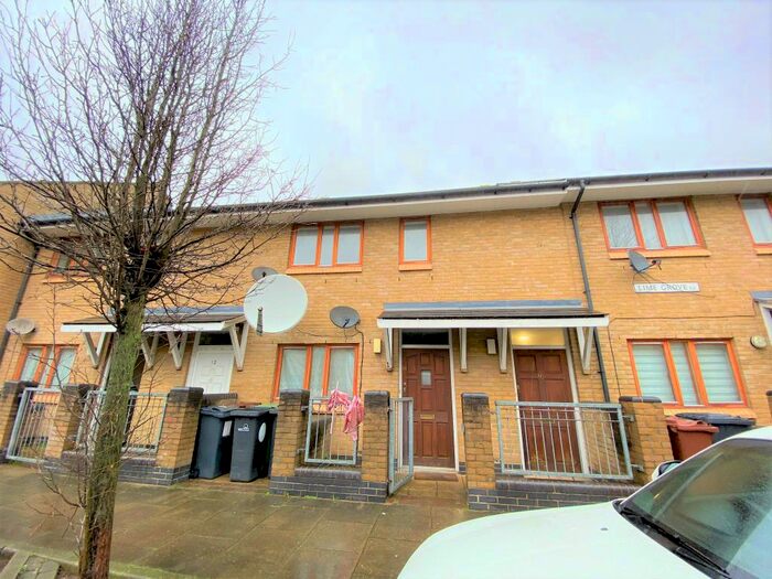 1 Bedroom Flat To Rent In Lime Grove, London, E4