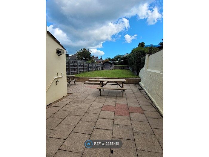 4 Bedroom Semi-Detached House To Rent In Ridley Road, Bournemouth, BH9