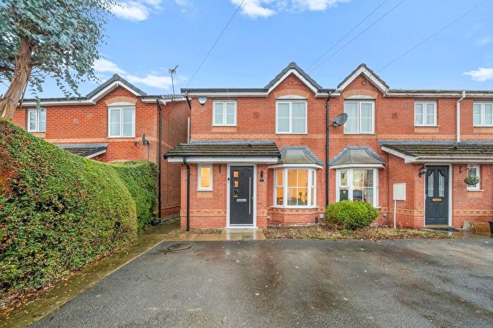 3 Bedroom Terraced House For Sale In Latham Avenue, Newton-Le-Willows, WA12
