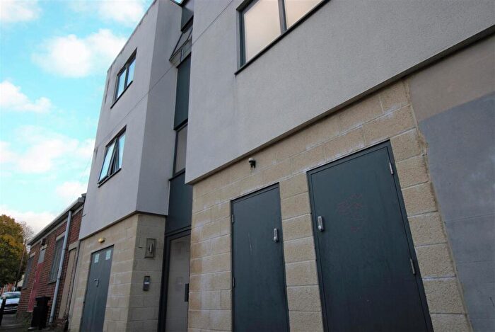 1 Bedroom Apartment To Rent In Trinity School Lane, Cheltenham, GL52
