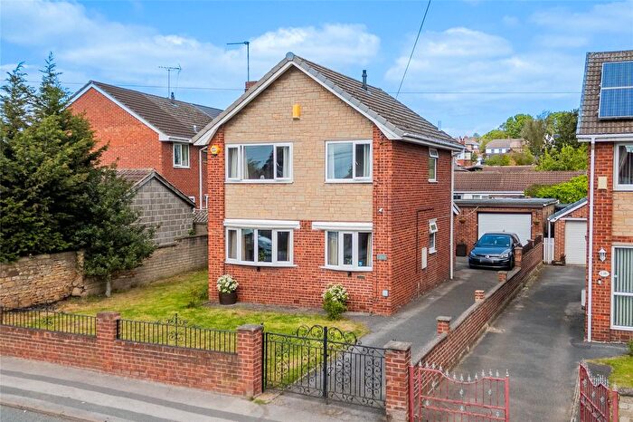 3 Bedroom Detached House For Sale In High Street, Upton, Pontefract, West Yorkshire, WF9