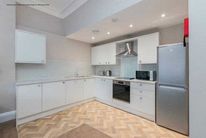 2 Bedroom Flat To Rent In Albert Street, Leith, Edinburgh, EH7