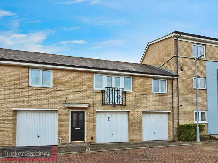 2 Bedroom Maisonette To Rent In Chambers Drive, Cambridge, CB4