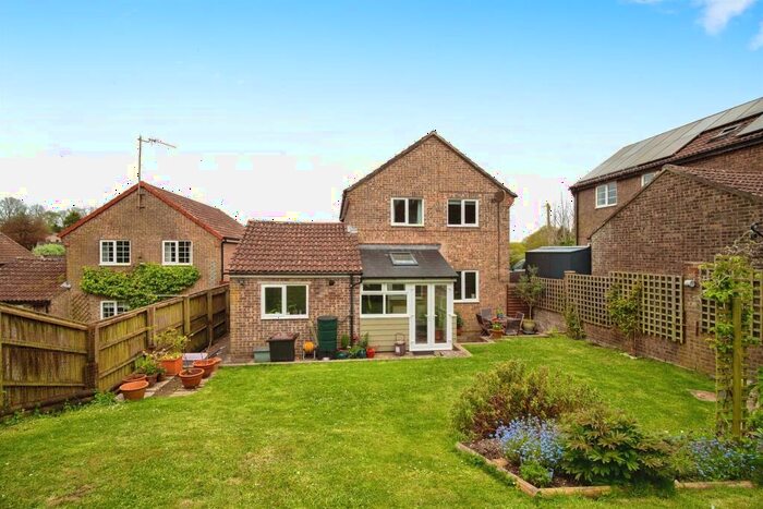 4 Bedroom Detached House For Sale In Cowleaze, Martinstown, Dorchester, DT2