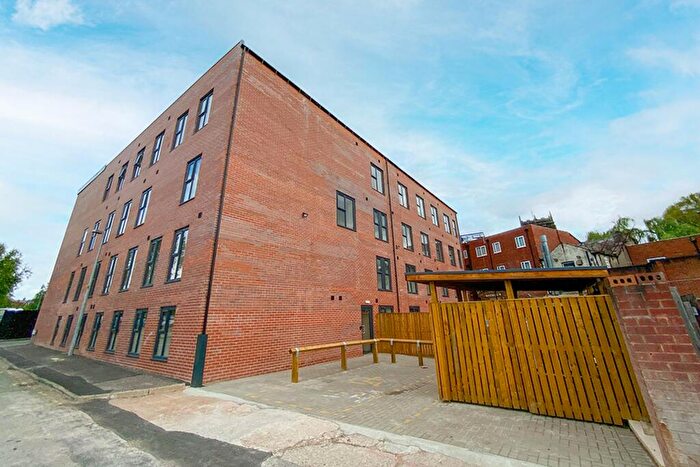 2 Bedroom Flat To Rent In John William Street, Eccles, M30