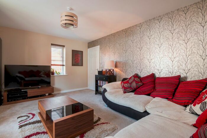 4 Bedroom Detached House To Rent In Fairey Street, Birmingham, B45