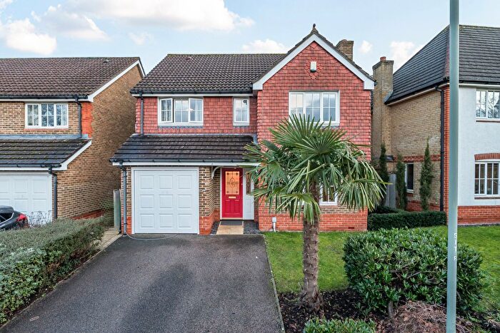 4 Bedroom Detached House For Sale In Trenear Close, Orpington, BR6