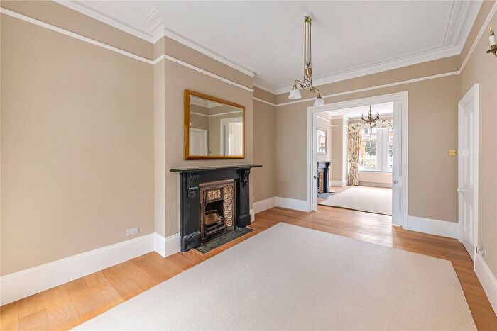 5 Bedroom Semi Detached House To Rent In Fairfax Road, London, W4