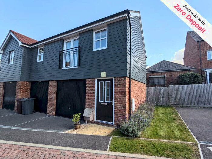 2 Bedroom Maisonette To Rent In Lapstone Crescent, Picket Piece, Andover, SP11