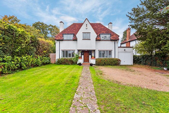 5 Bedroom Detached House For Sale In Moss Lane, Pinner Village, HA5