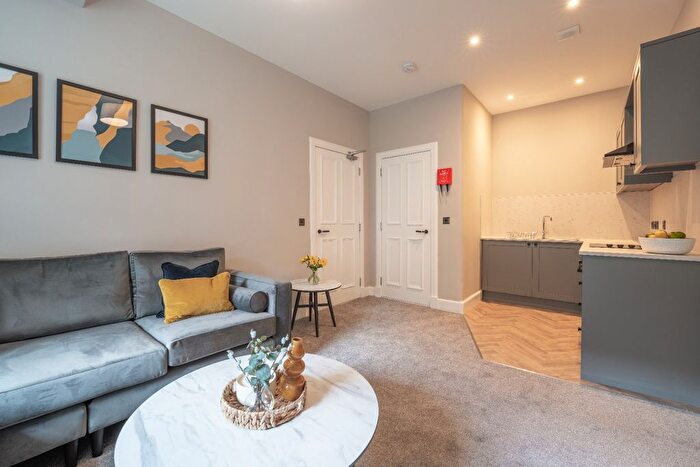 1 Bedroom Flat To Rent In Forfar Road, Stobswell, Dundee, DD4