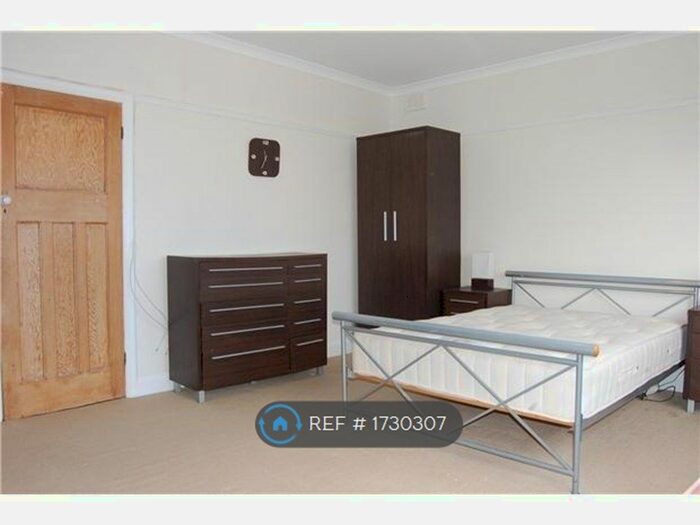 1 Bedroom Flat To Rent In Wandsworth Common, London, SW17