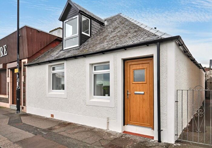 2 Bedroom End Of Terrace House For Sale In Louisa Drive, Girvan, Ayrshire, KA26
