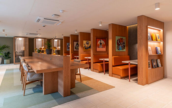 2 Bedroom Flat To Rent In The Maple, NW2