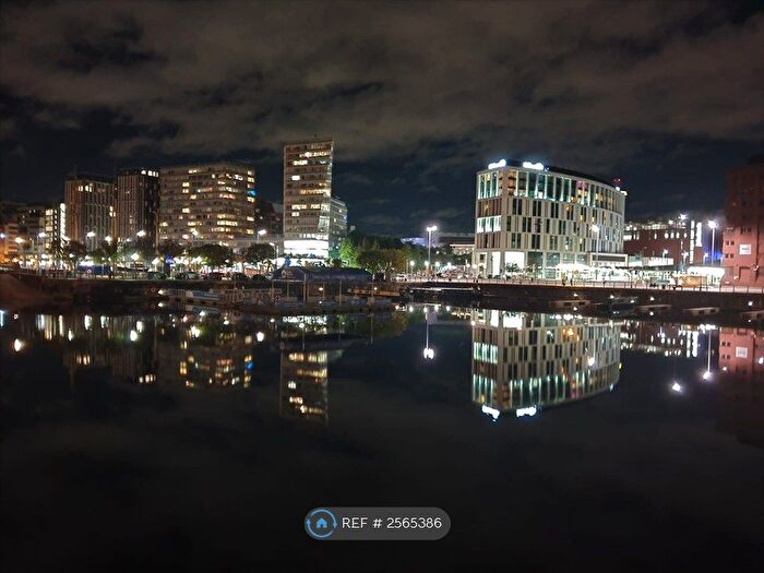 Studio To Rent In Strand Street, Liverpool, L1