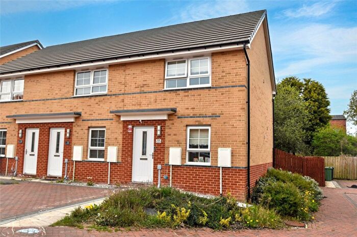 2 Bedroom Detached House For Sale In St. Michaels Drive, East Ardsley, Wakefield, West Yorkshire, WF3