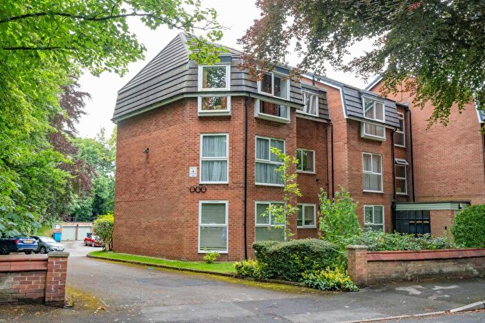 2 Bedroom Apartment For Sale In Elmwood Lodge, Parkfield Road South, Didsbury, M20