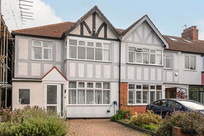 4 Bedroom End Terrace House For Sale In Aylward Road, Merton Park, London, SW20