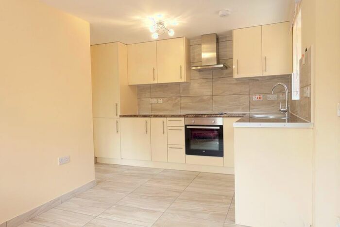 1 Bedroom Flat To Rent In Luccombe, Furzton, Milton Keynes, MK4