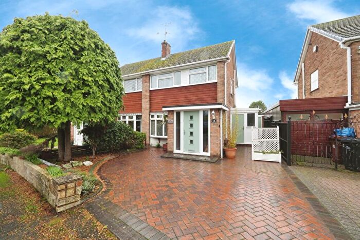 3 Bedroom Semi-Detached House For Sale In Lonsdale Road, Branston, Burton-on-Trent, Staffordshire, DE14