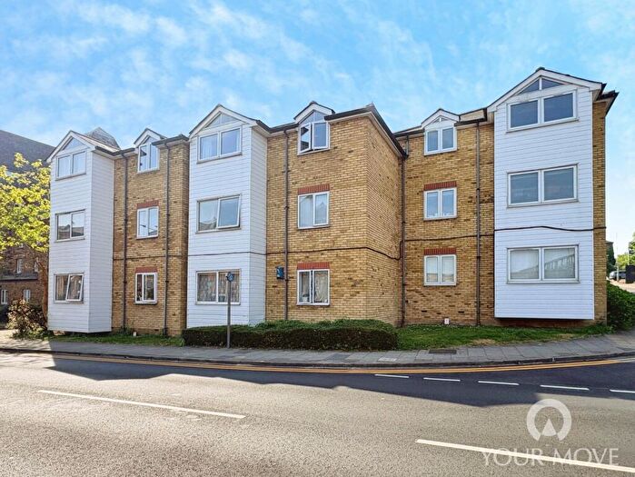 1 Bedroom Flat For Sale In Clifton Road, Gravesend, Kent, DA11
