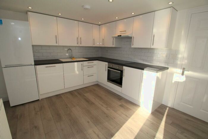 2 Bedroom Semi-Detached House To Rent In South Street, Braintree, CM7