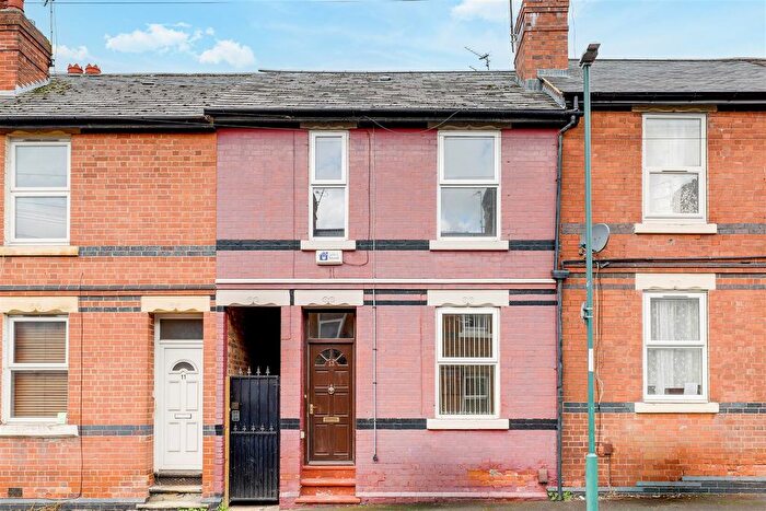 3 Bedroom Terraced House For Sale In Chandos Street, St Anns, Nottinghamshire, NG3