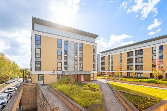 2 Bedroom Flat For Sale In / Kimmerghame Drive, Fettes, Edinburgh, EH4