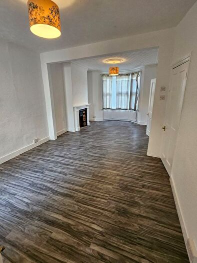 3 Bedroom Terraced House To Rent In Lower Road, Belvedere, DA17
