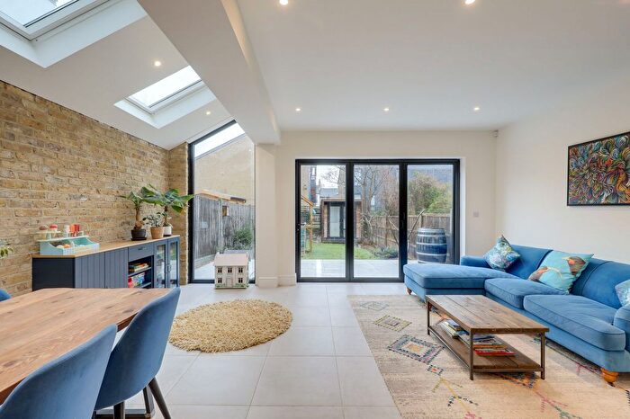 3 Bedroom Terraced House For Sale In George Lane, London, SE13