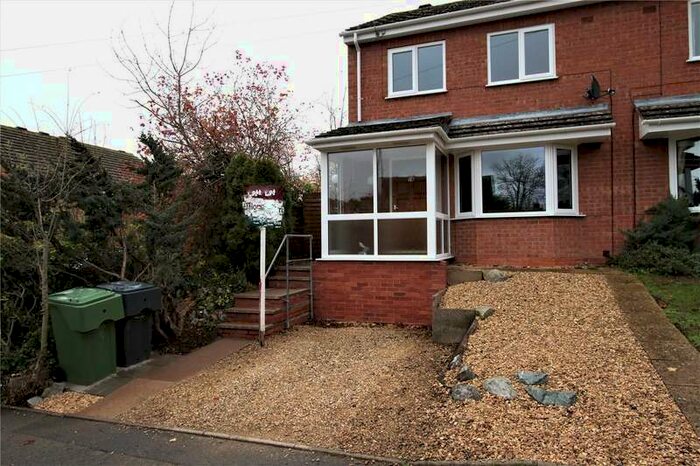 2 Bedroom Property To Rent In Hill Lane, Bromsgrove B60