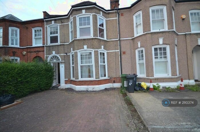 4 Bedroom Terraced House To Rent In St. Fillans Road, London, SE6