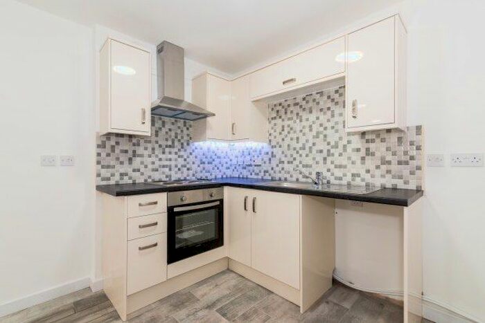 1 Bedroom Flat To Rent In Beecroft Road, Cannock, WS11