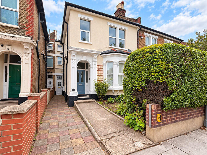 1 Bedroom Apartment To Rent In Campbell Road, Croydon, CR0