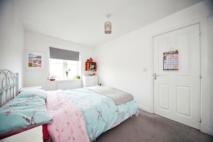 2 Bedroom Terraced House For Sale In Caesar Close, Houghton Regis, Dunstable, LU5