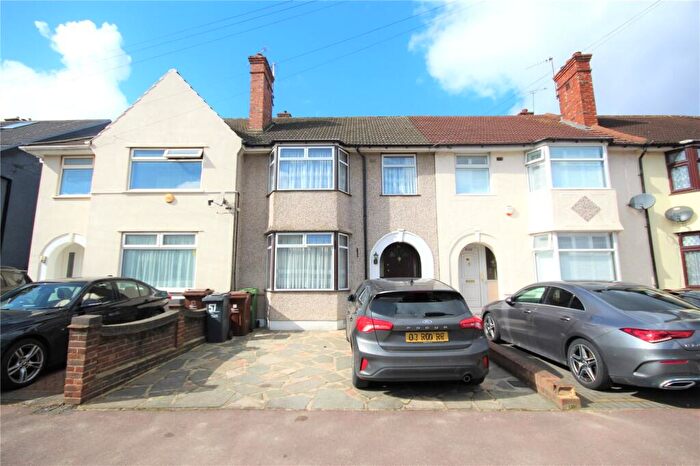 3 Bedroom Terraced House To Rent In Review Road, Dagenham, RM10